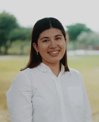 Scholarship winner Karla Medrano-Faz